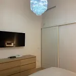 Downtown Luxury *
