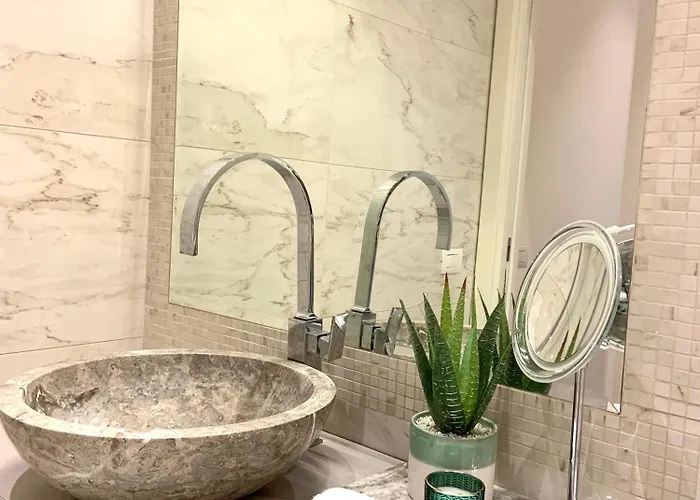 Daire Downtown Luxury *