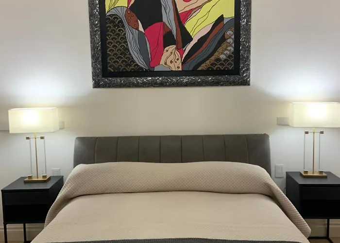 Downtown Luxury * Bari